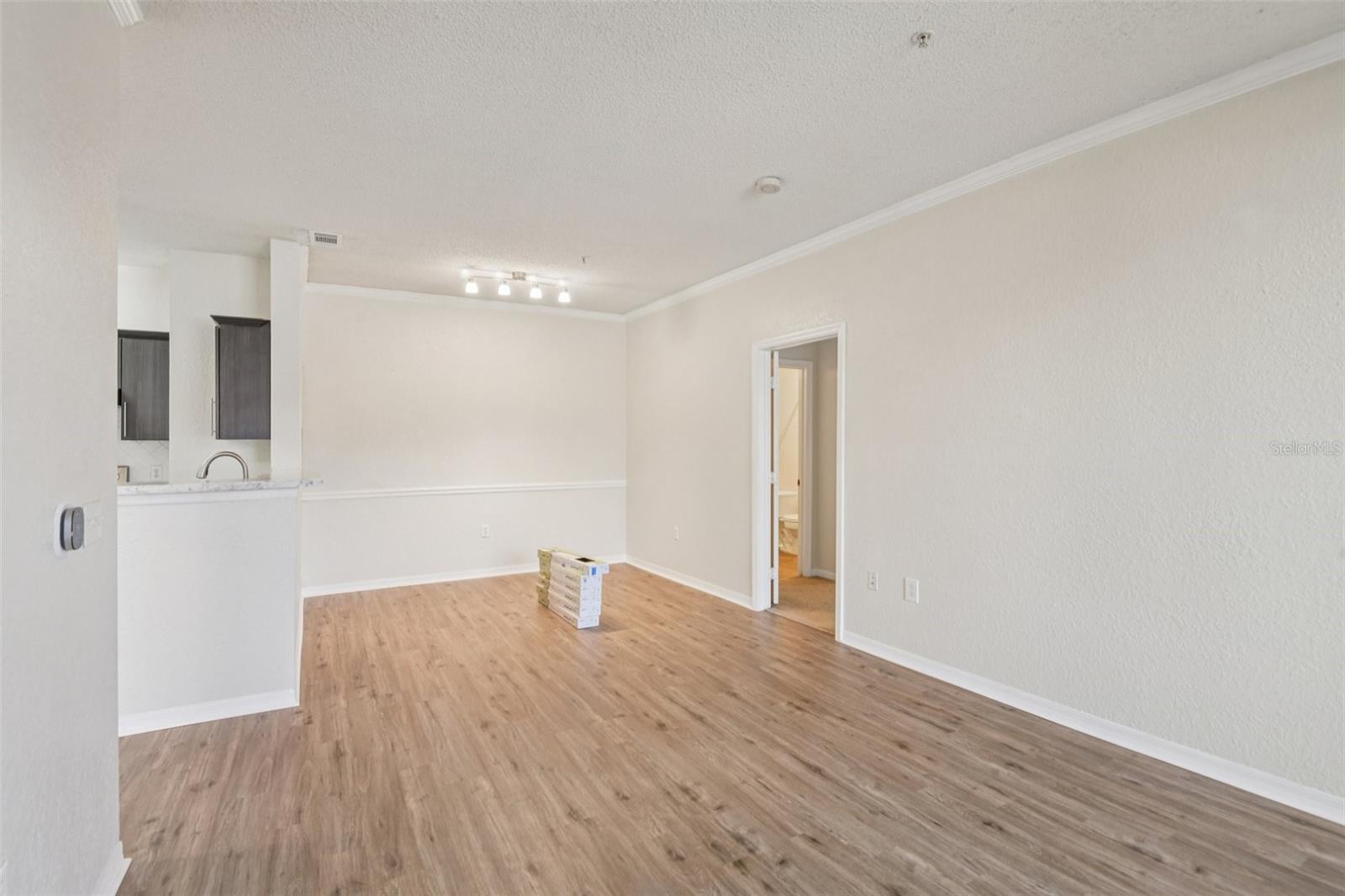 THE ENCLAVE AT RICHMOND PLACE - Residential