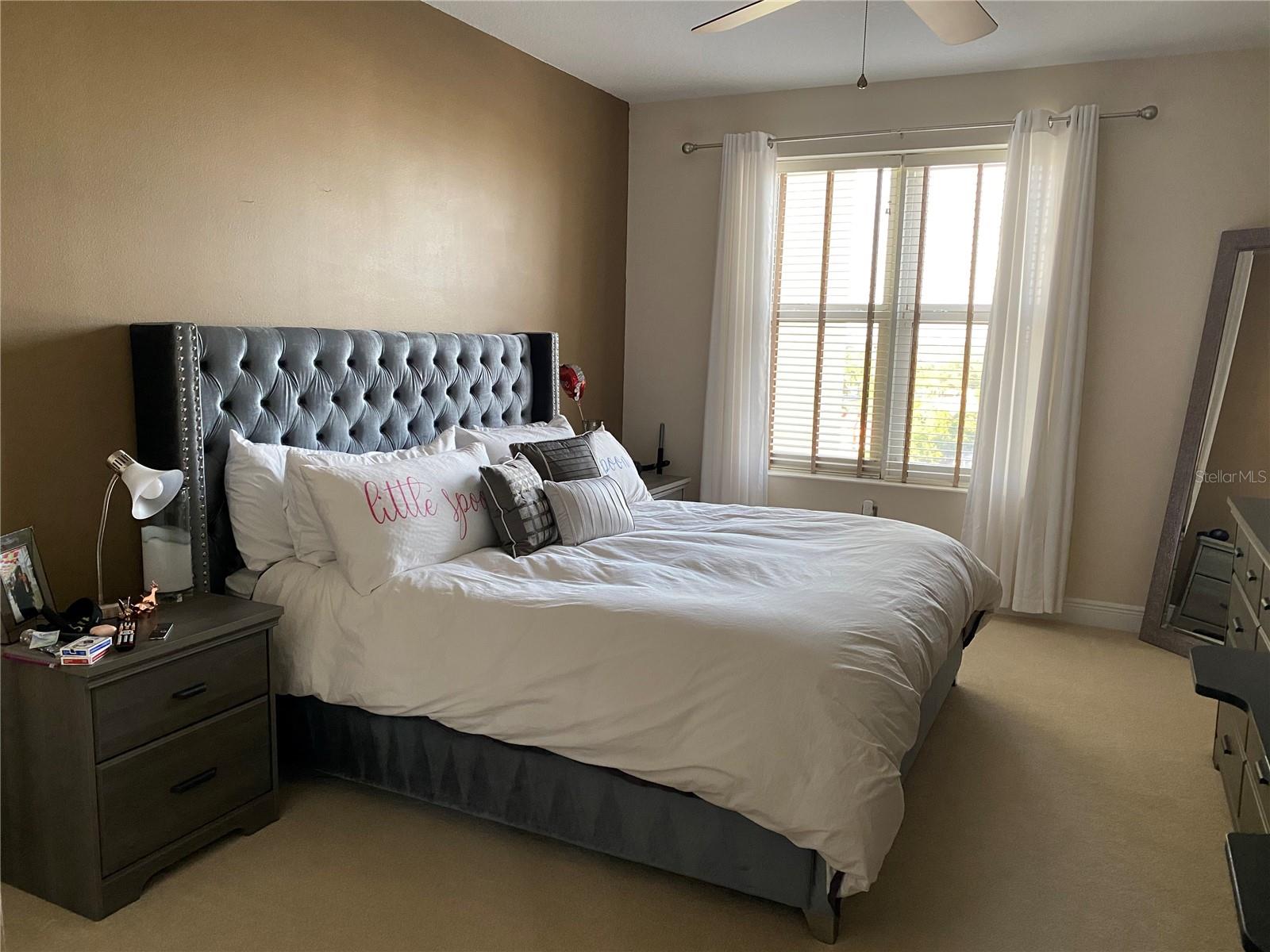 STATION SQUARE CONDO - Residential