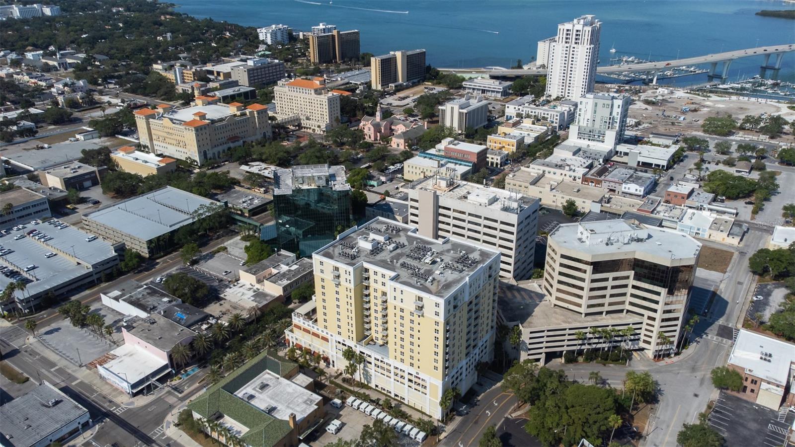 STATION SQUARE CONDO - Residential