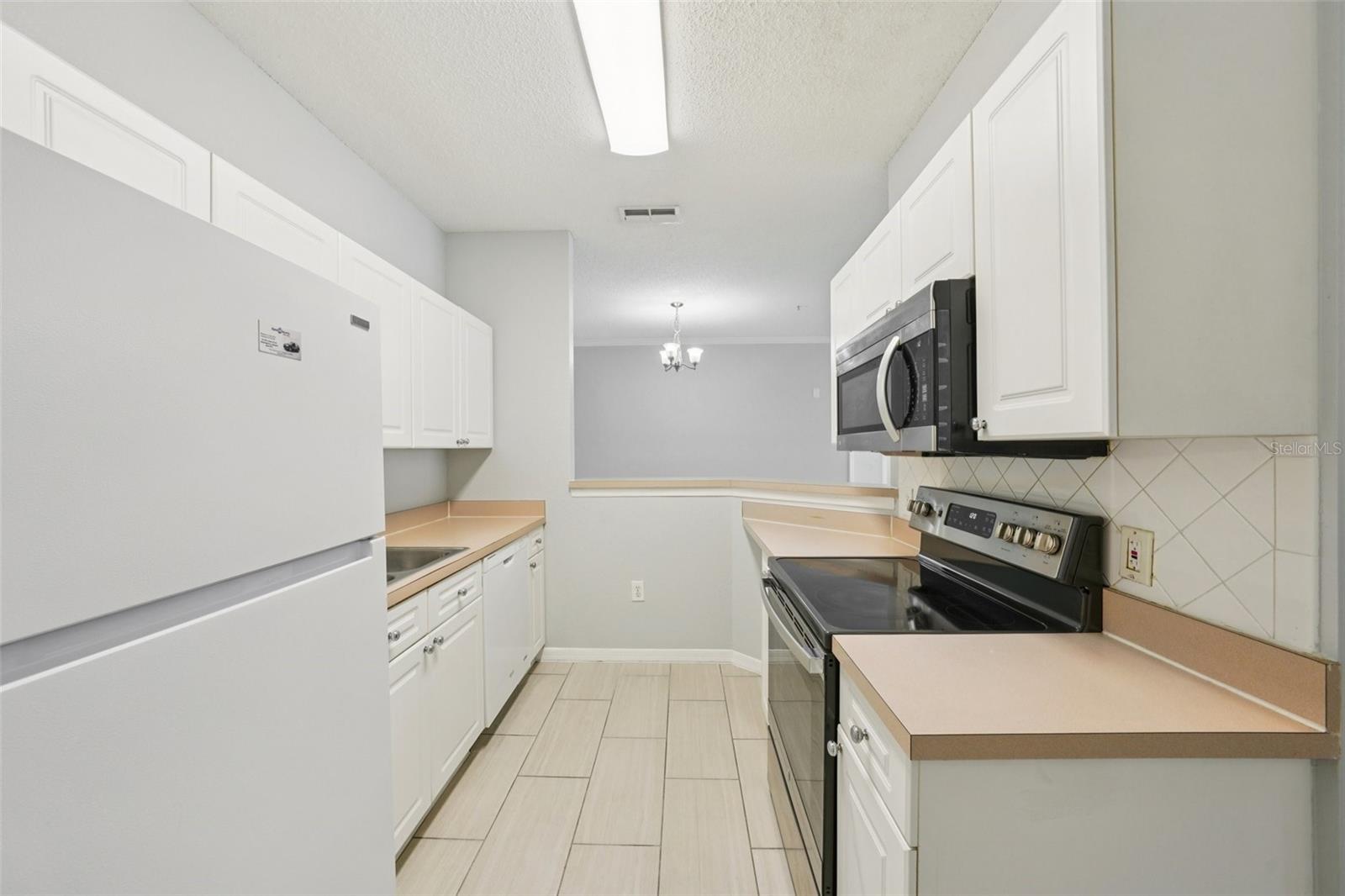 THE ENCLAVE AT RICHMOND PLACE - Residential