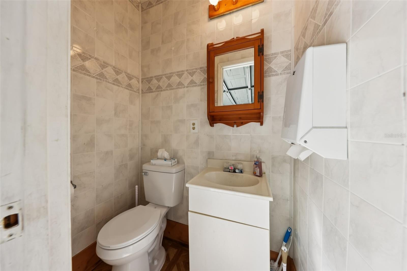 OLD MILL RUN SUB - Residential