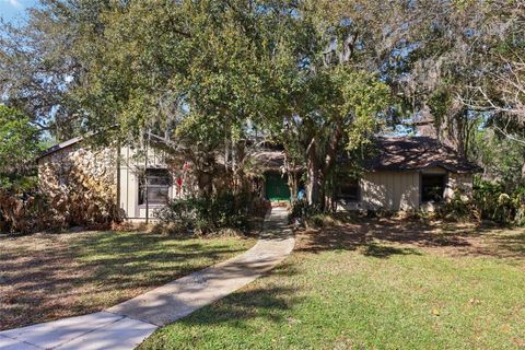 Photo of 29205 Old Mill E, Tavares, FL 32778 (MLS # G5108147)