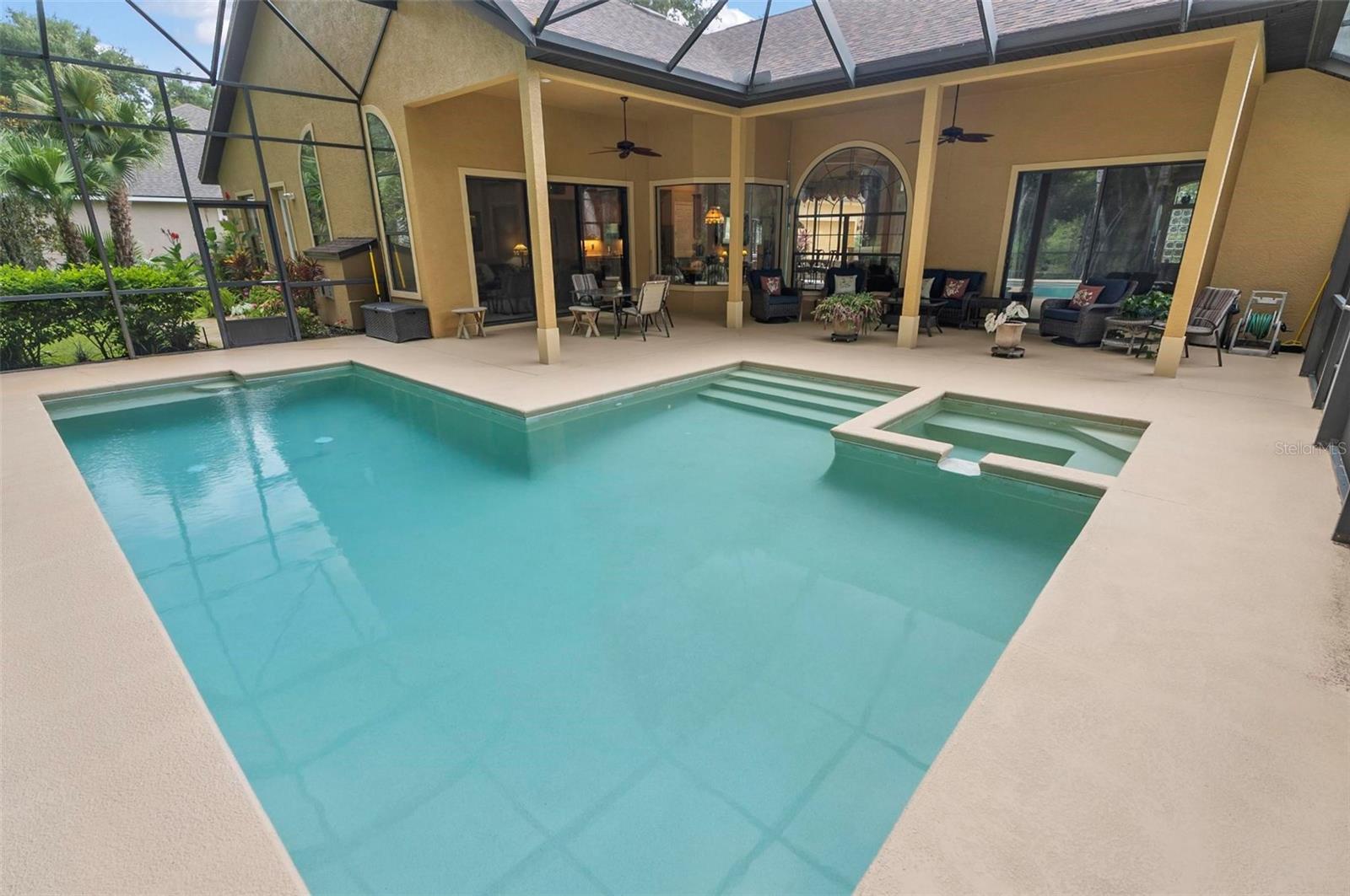 23 CREEKSIDE DRIVE
