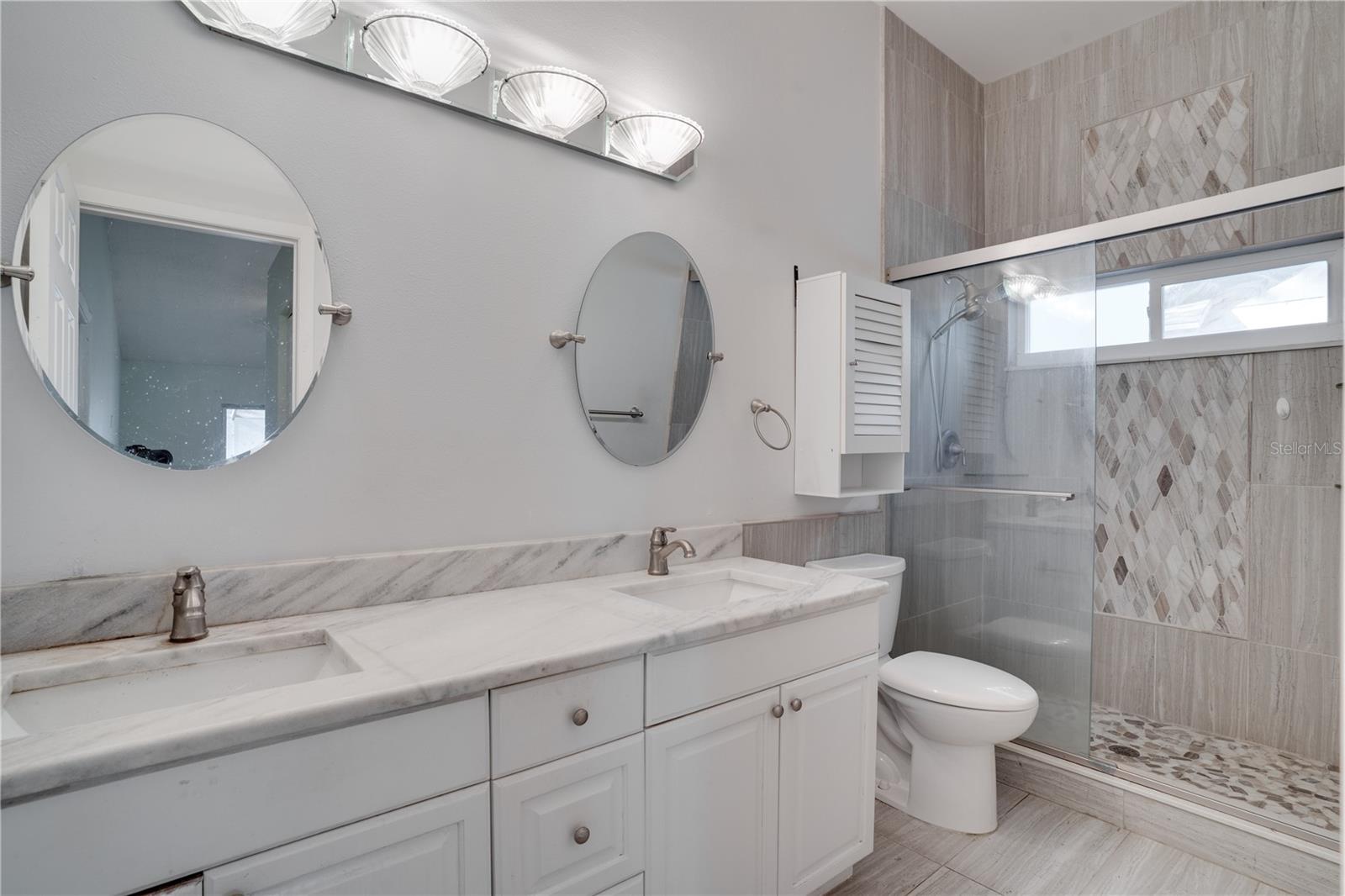 BECKETT WAY - Residential