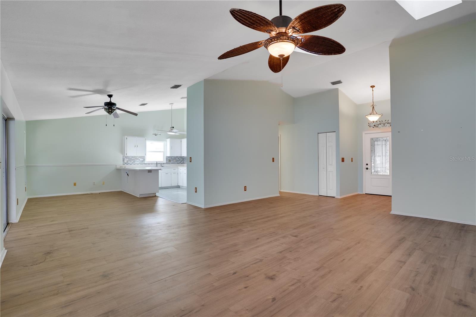 BECKETT WAY - Residential