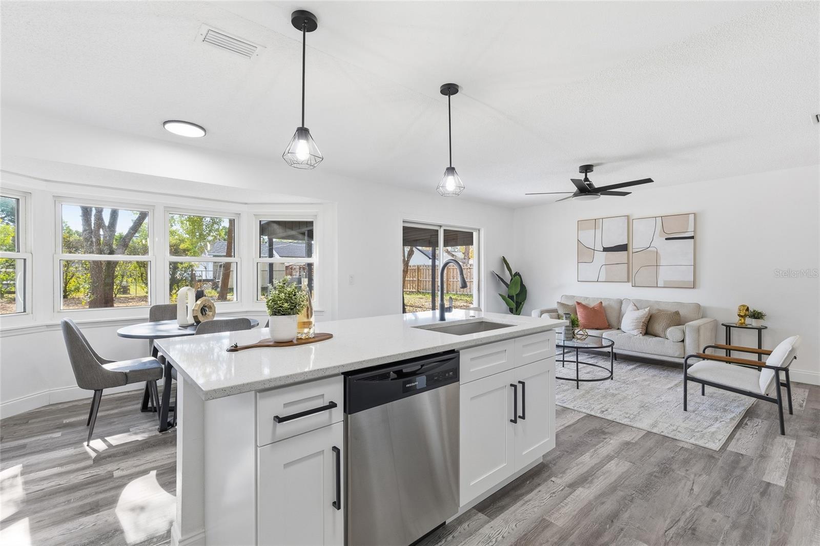 DELTONA LAKES UNIT 07 - Residential