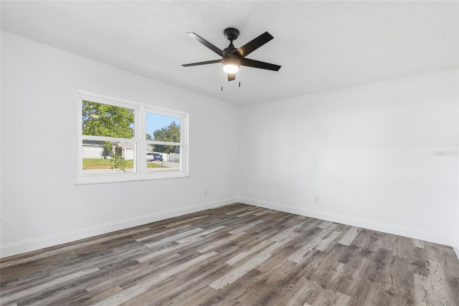 DELTONA LAKES UNIT 07 - Residential