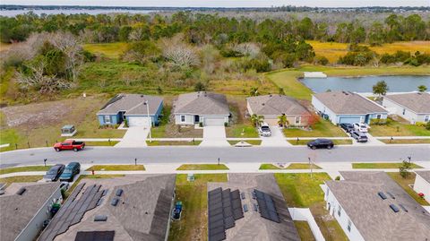 A home in WINTER HAVEN