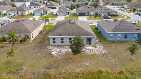 A home in WINTER HAVEN