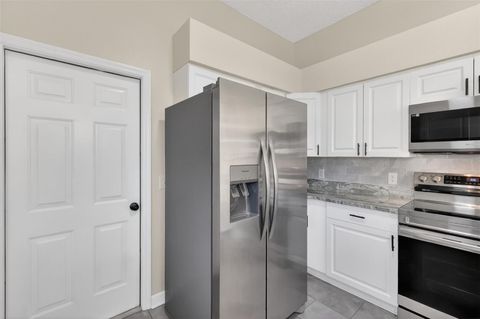 Tiny photo for 906 Camino Del Rey Drive, The Villages, FL 32159 (MLS # G5108669)