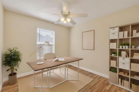 Tiny photo for 906 Camino Del Rey Drive, The Villages, FL 32159 (MLS # G5108669)