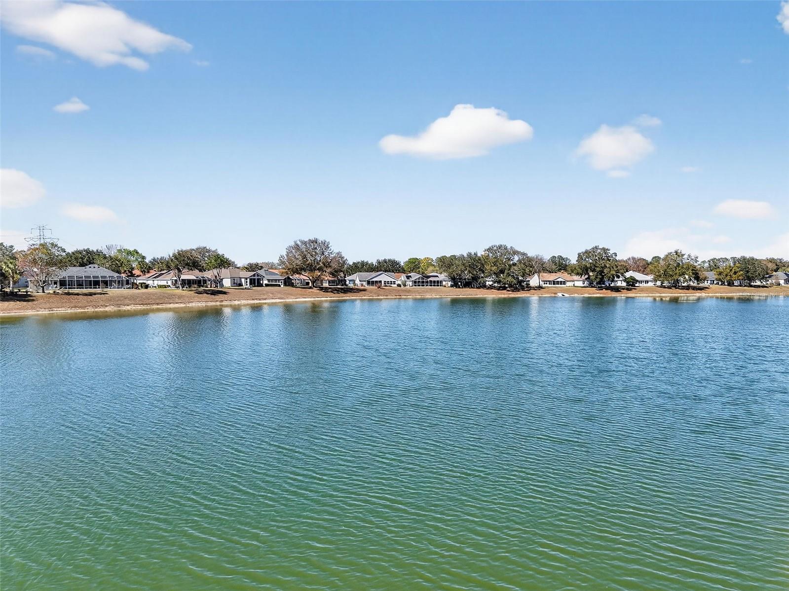 906 CAMINO DEL REY DRIVE