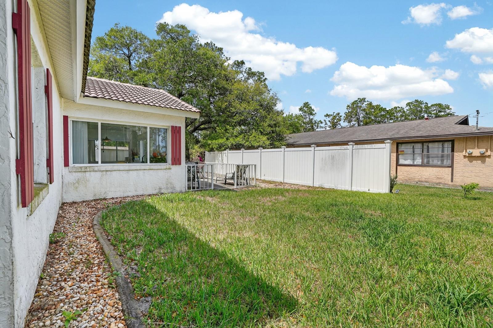 PINE LAKES - Residential