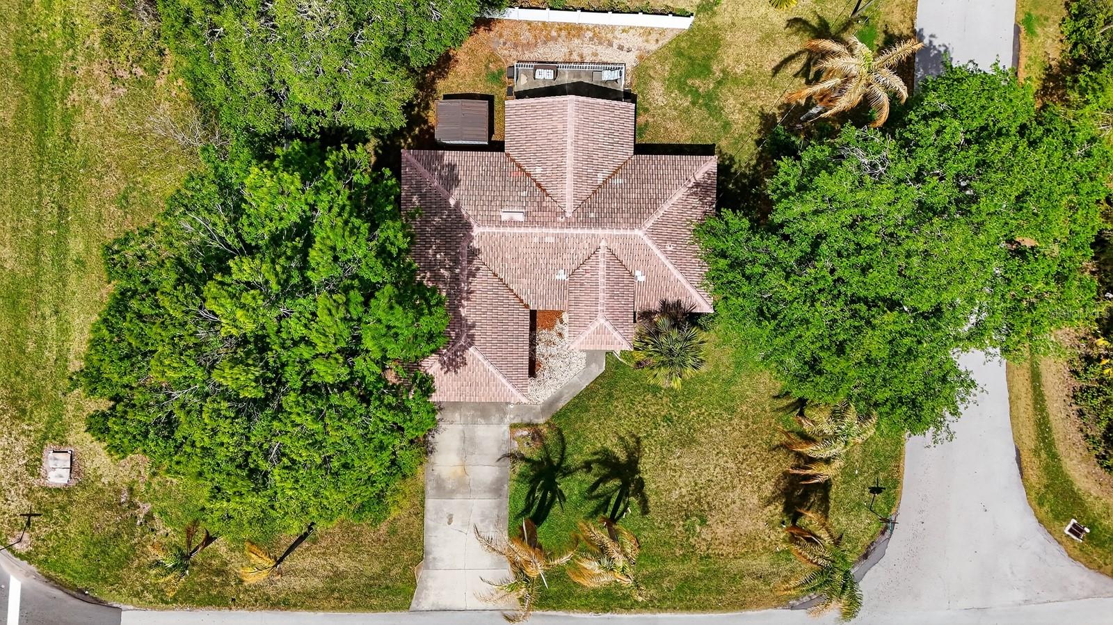 PINE LAKES - Residential