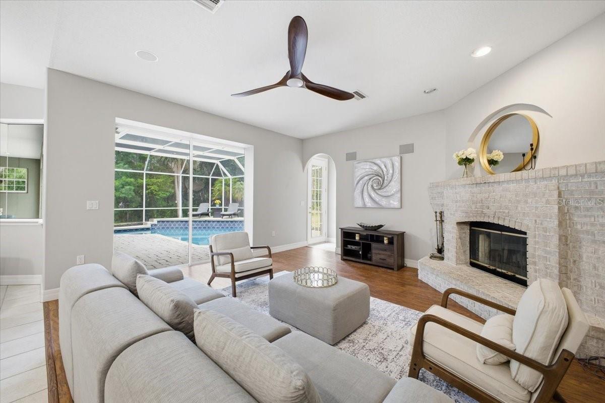 COUNTRY CREEK PH II - Residential