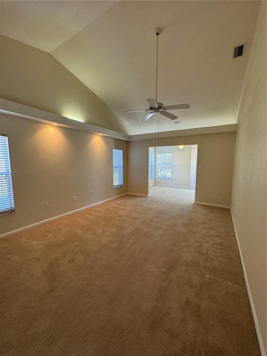 RIVER COUNTRY ESTATES - Residential Lease