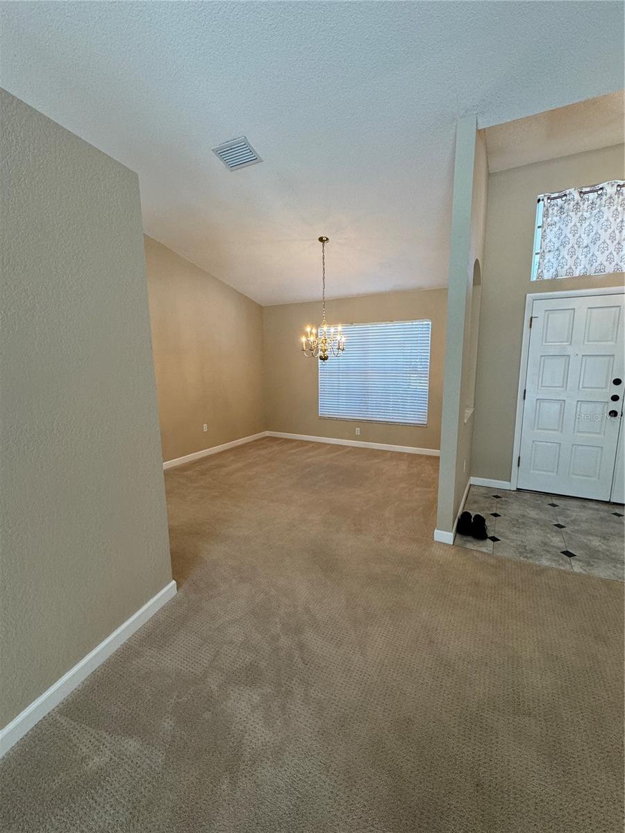 RIVER COUNTRY ESTATES - Residential Lease