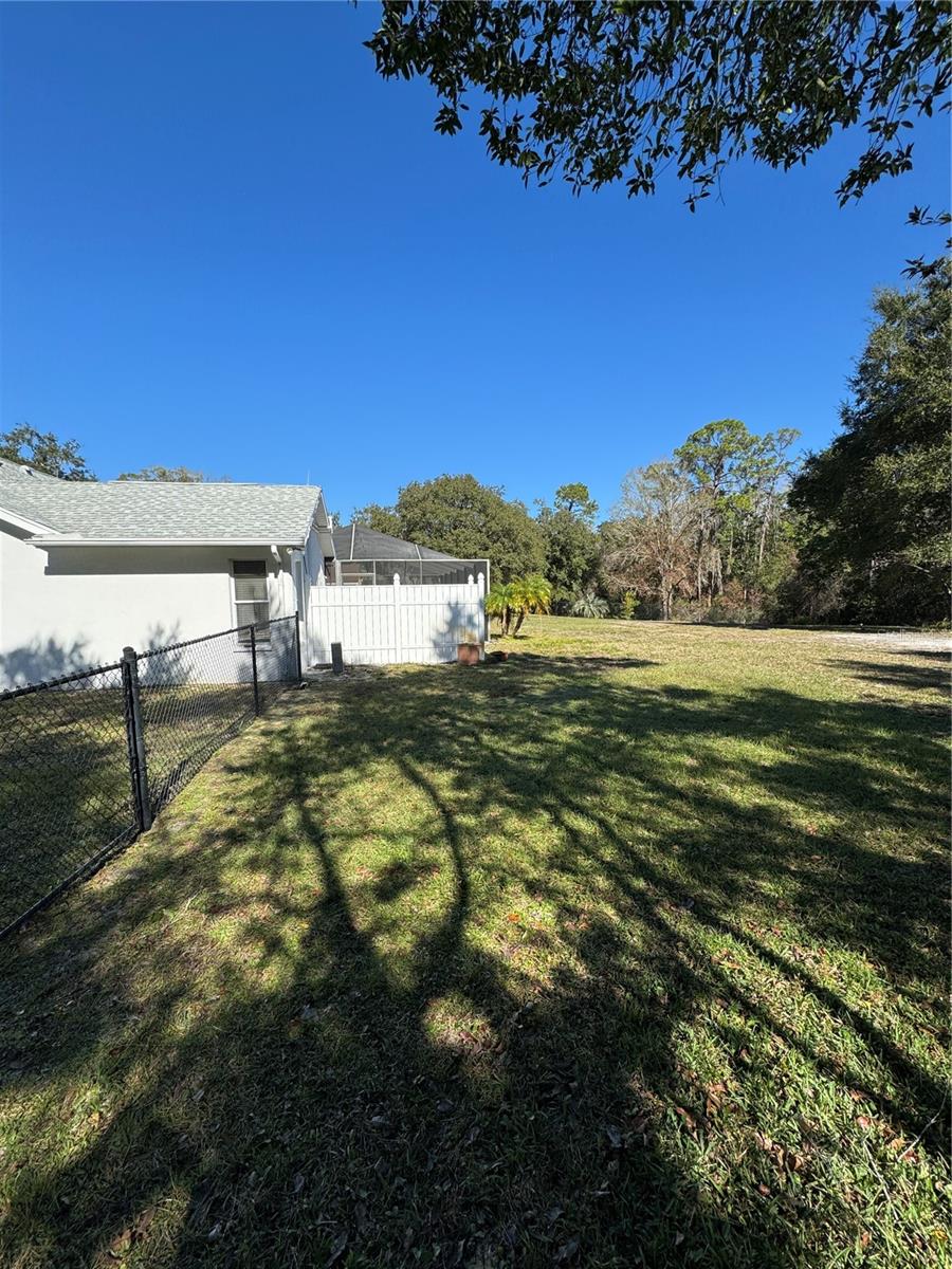 RIVER COUNTRY ESTATES - Residential Lease