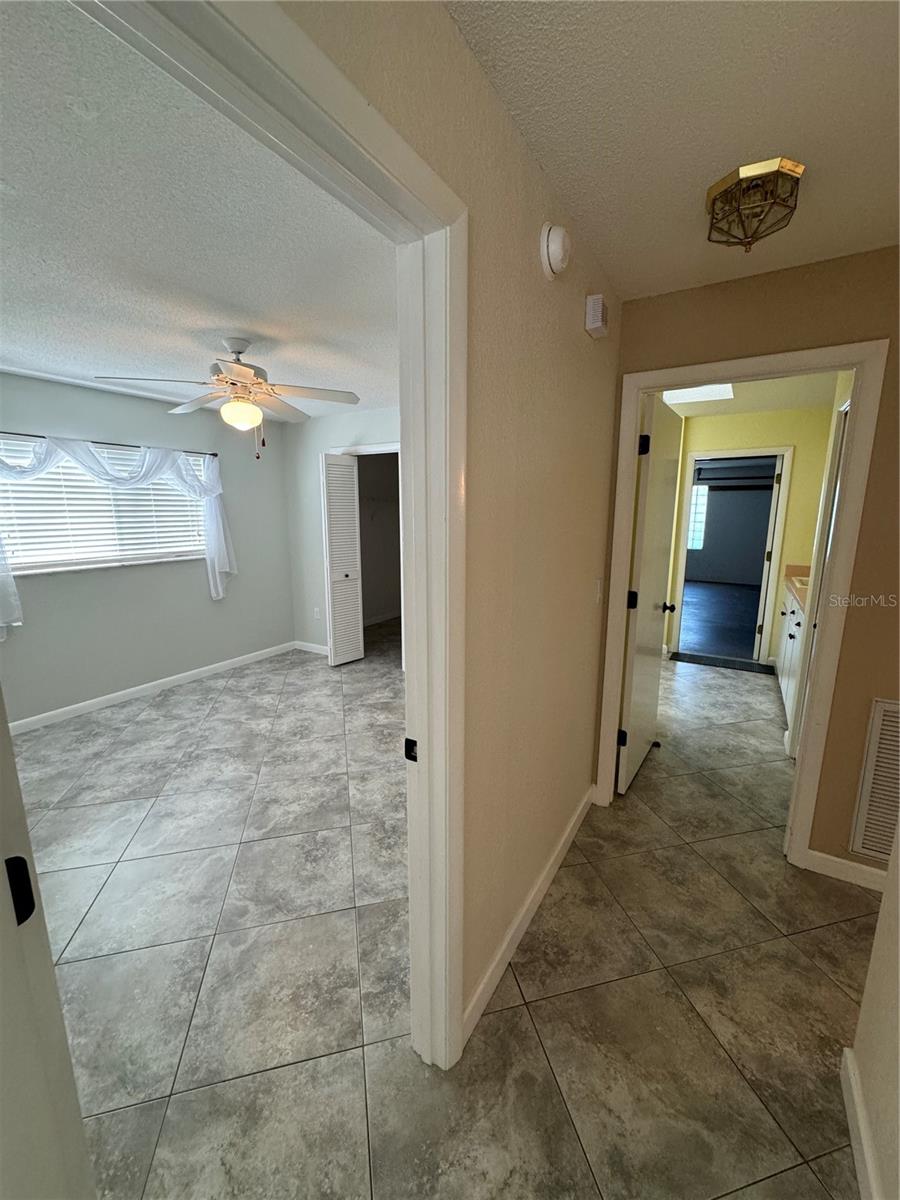 RIVER COUNTRY ESTATES - Residential Lease