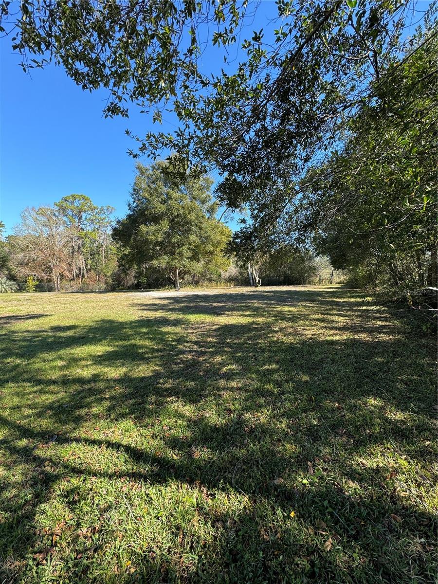 RIVER COUNTRY ESTATES - Residential Lease