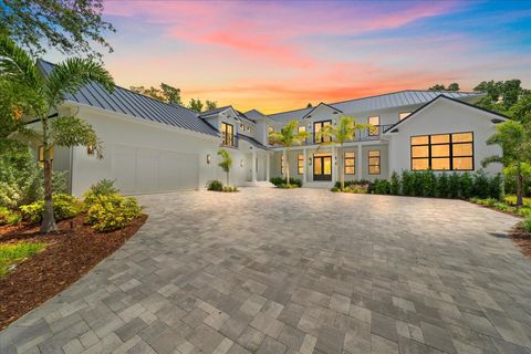 656 TROPICAL CIRCLE SARASOTA FL 34242