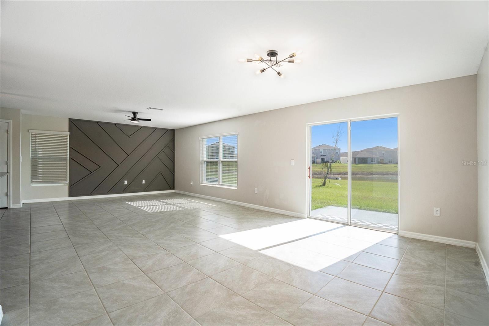 SUMMIT VIEW PH 2B - Residential Lease