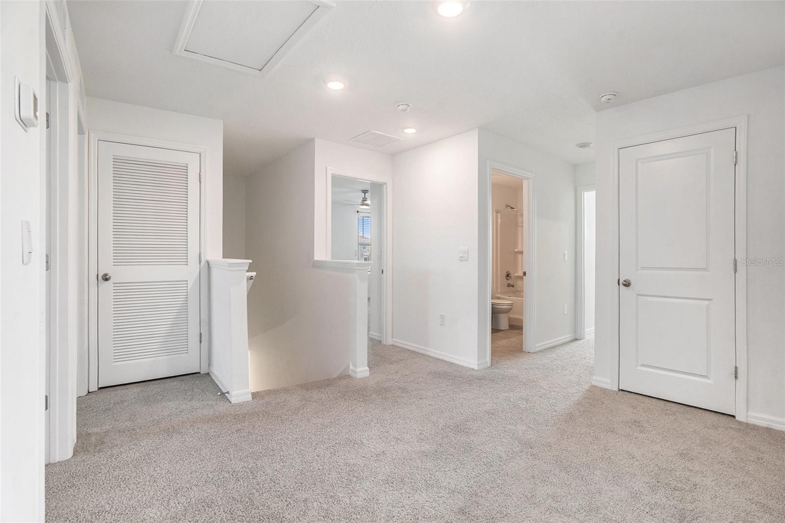 SUMMIT VIEW PH 2B - Residential Lease