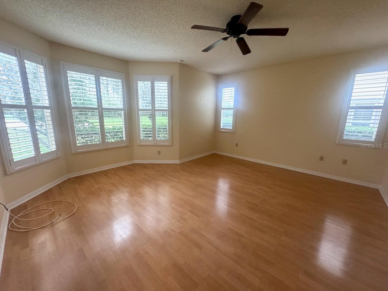 LAUREL OAKS AT EAST LAKE - Residential Lease
