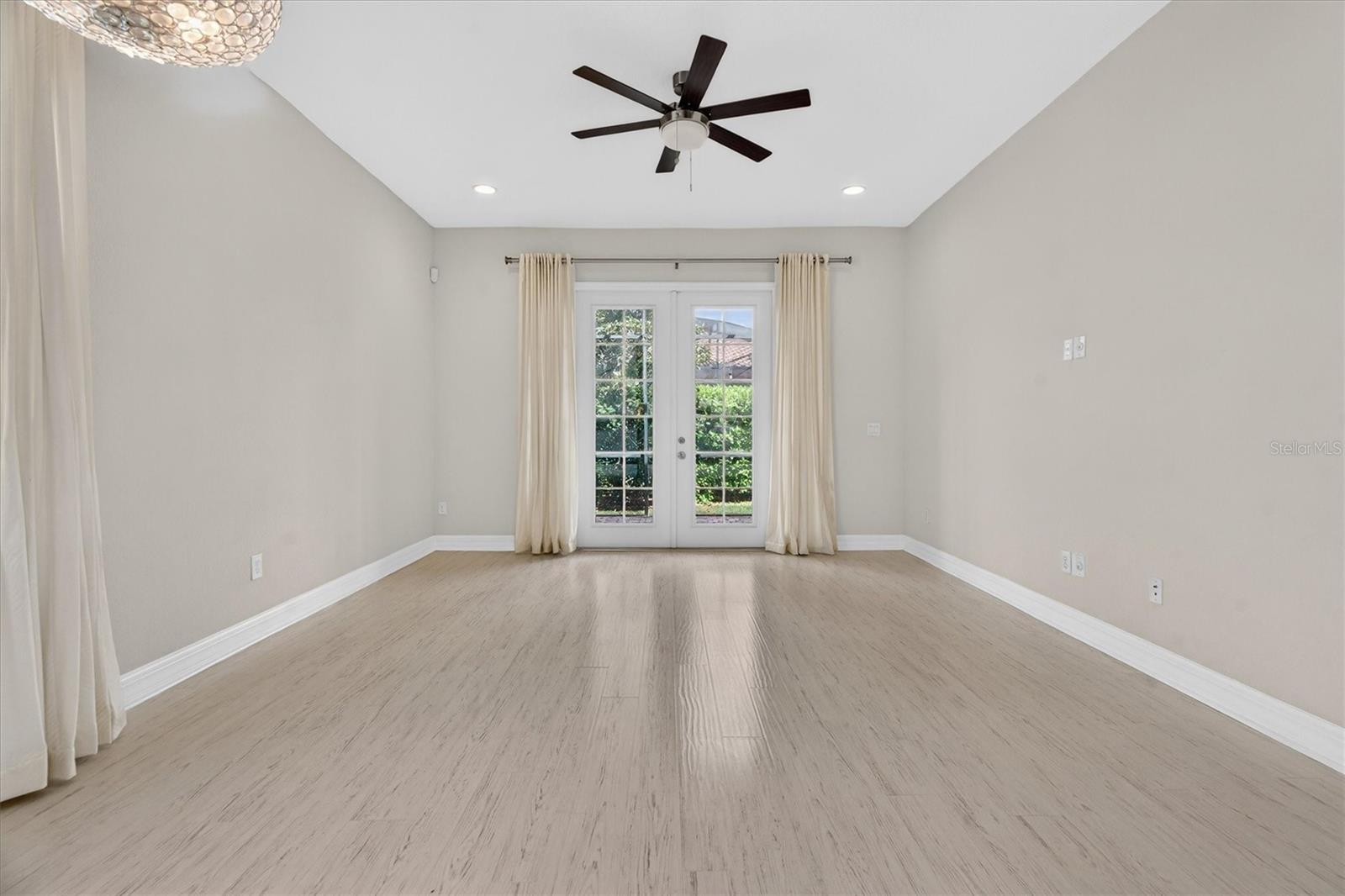 EAGLE CRK VILLAGE G PH 1 - Residential