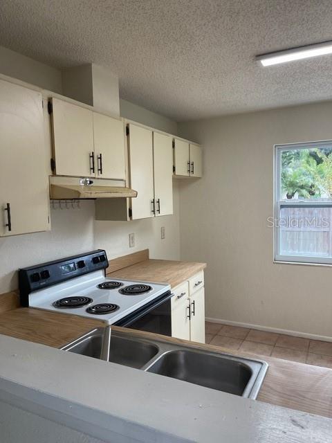 WEST OLDSMAR SEC 1 - Residential Lease
