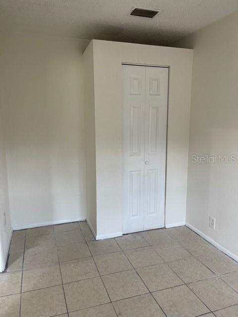 WEST OLDSMAR SEC 1 - Residential Lease