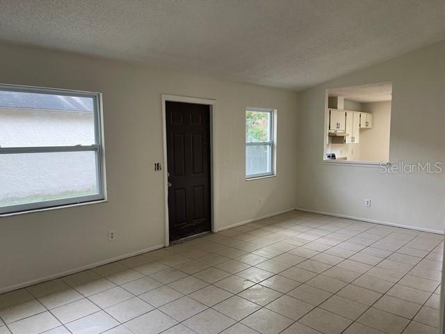 WEST OLDSMAR SEC 1 - Residential Lease