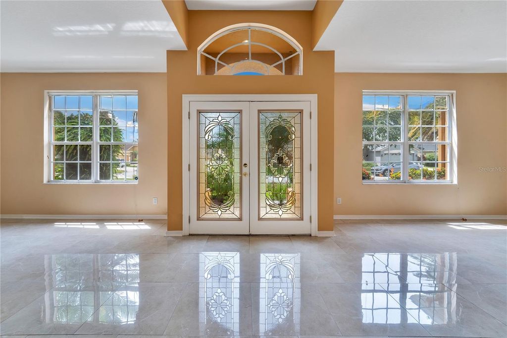 Photo of 27045 Silverleaf Way, Wesley Chapel, FL 33544 (MLS # O6329694)
