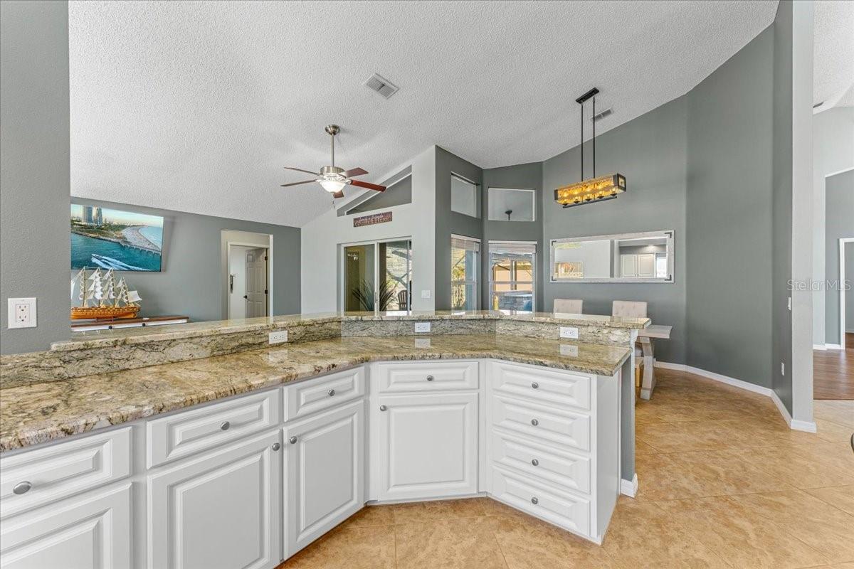 ALICO ESTATES - Residential Lease