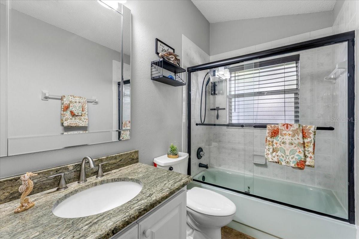 ALICO ESTATES - Residential Lease