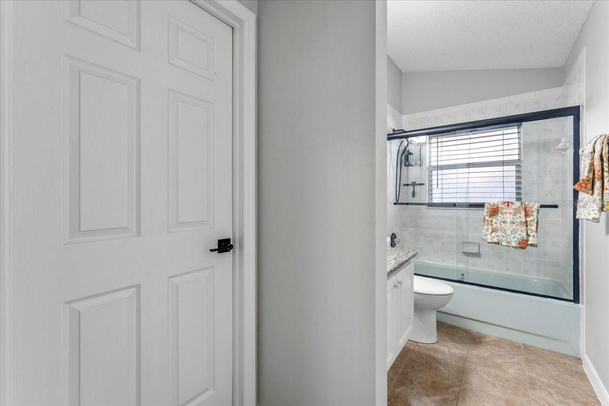 ALICO ESTATES - Residential Lease