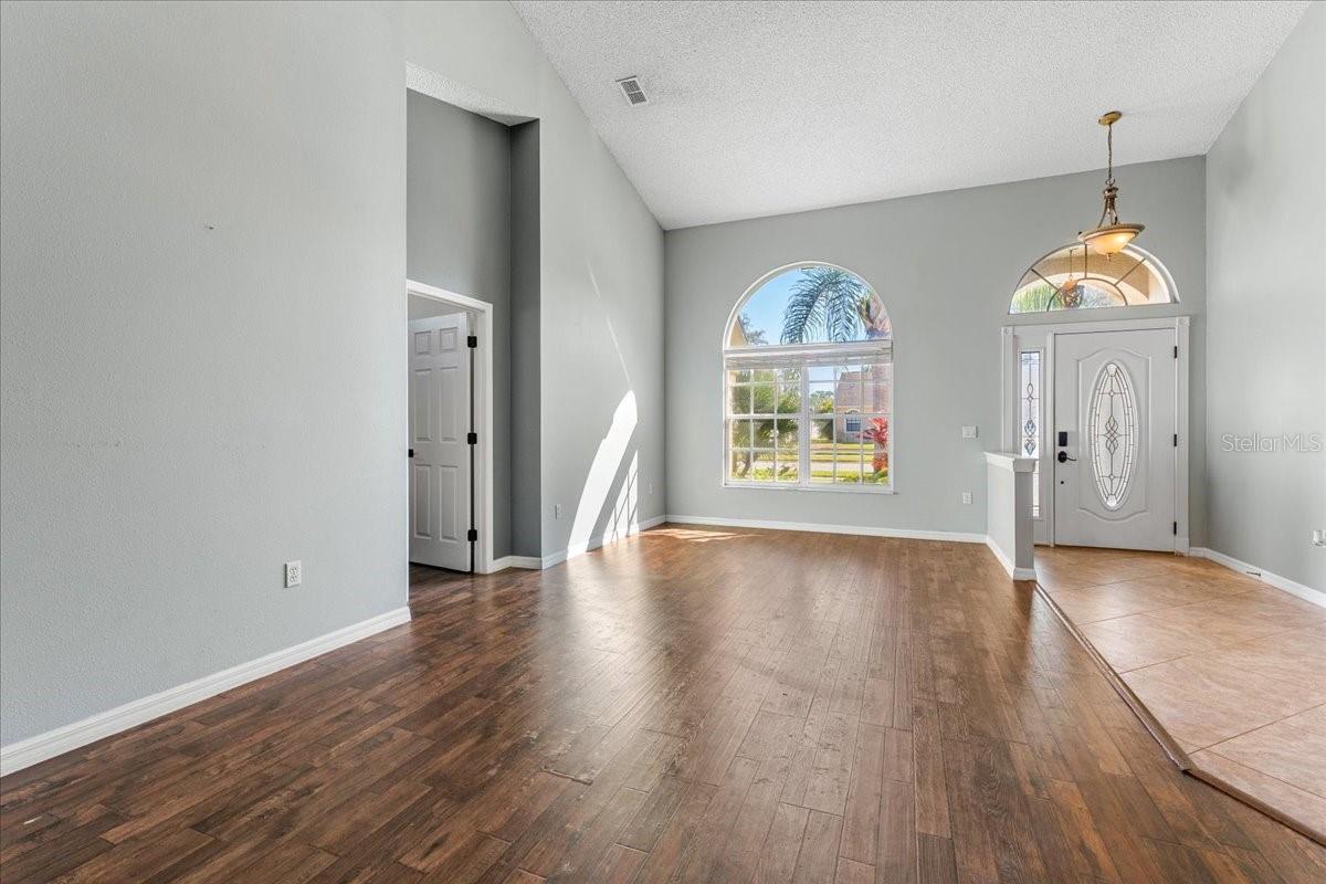 ALICO ESTATES - Residential Lease