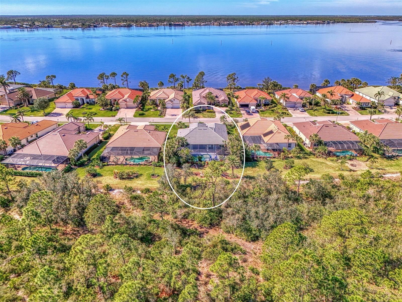 RIVERWOOD - Residential