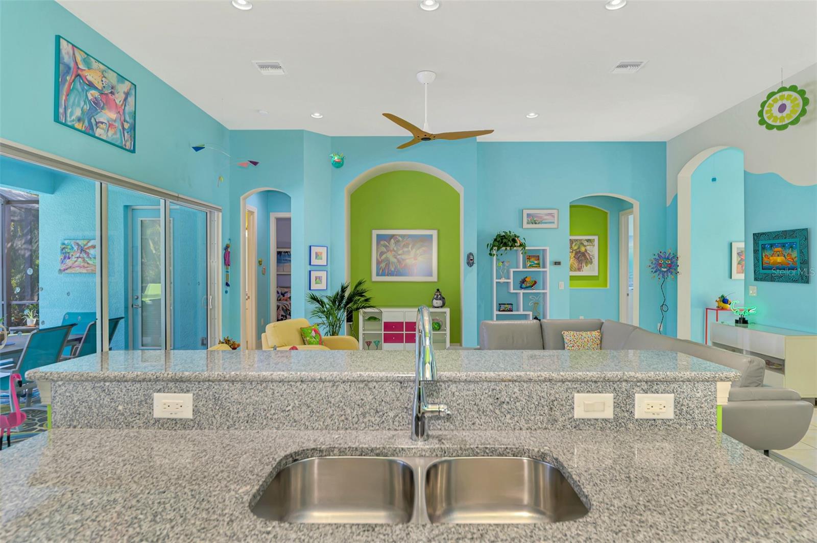 RIVERWOOD - Residential