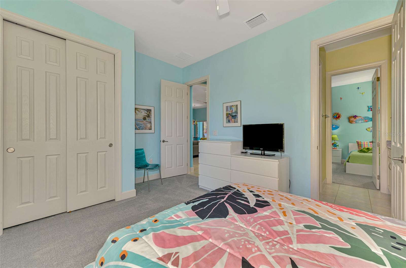 RIVERWOOD - Residential