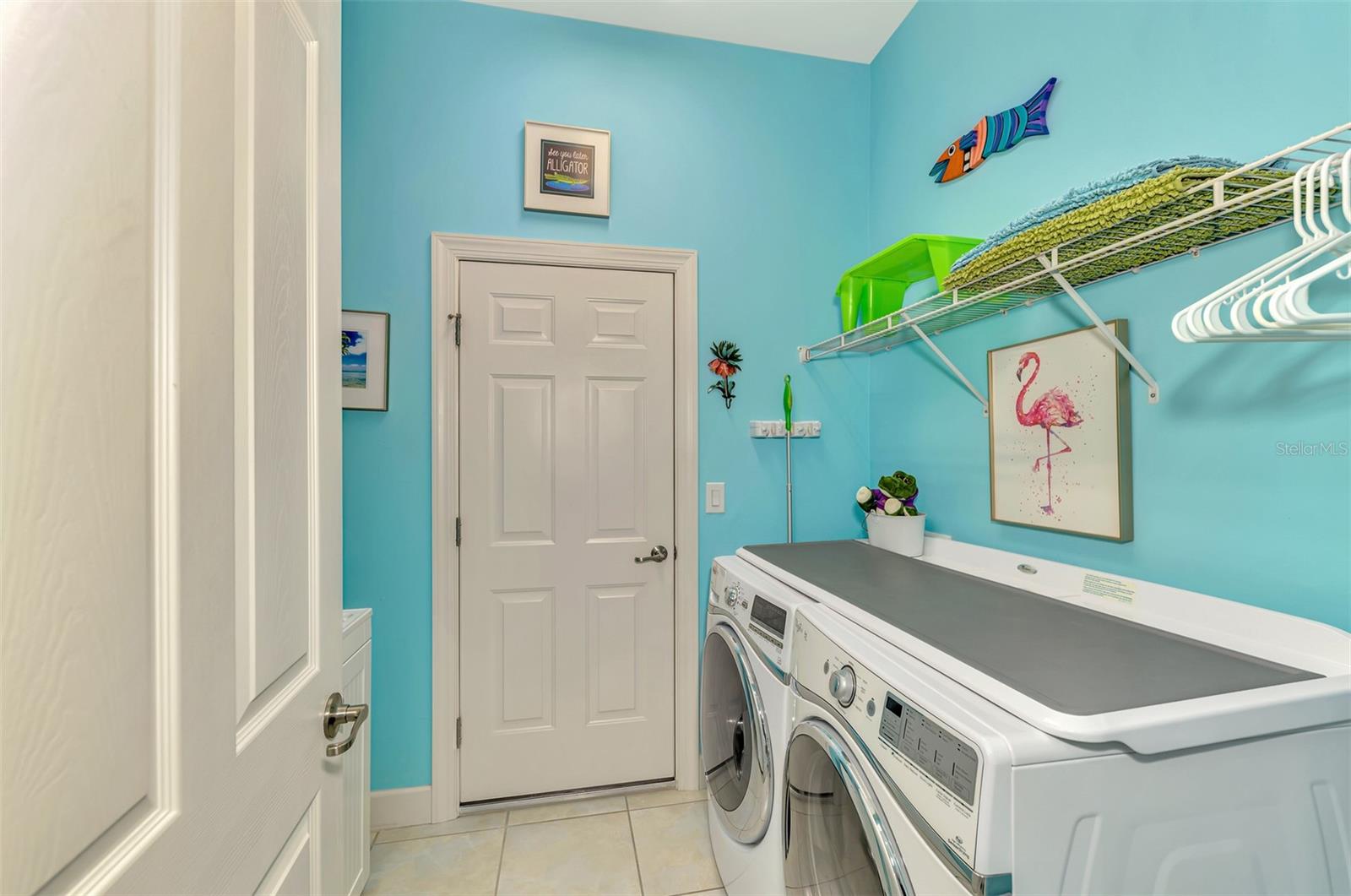 RIVERWOOD - Residential