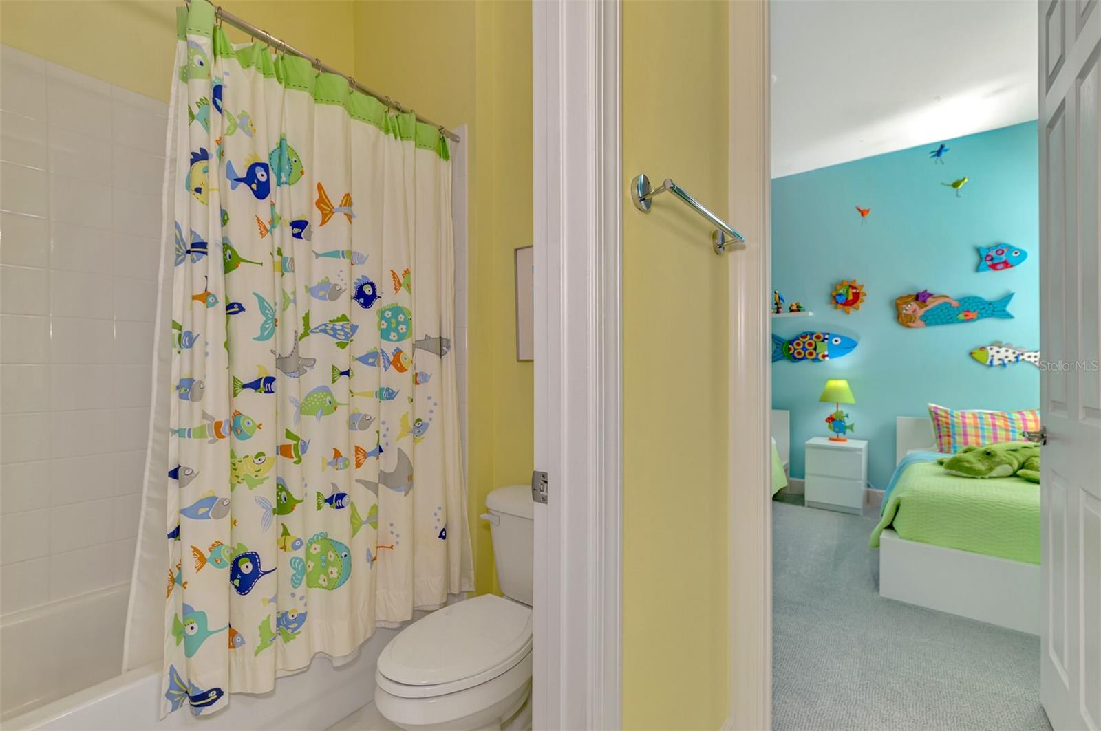 RIVERWOOD - Residential