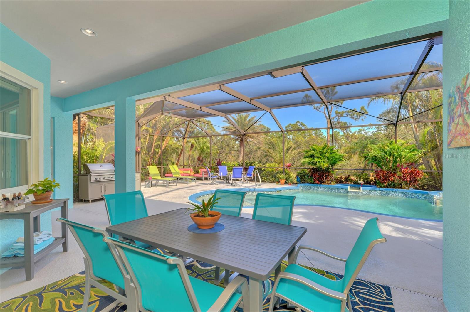 RIVERWOOD - Residential