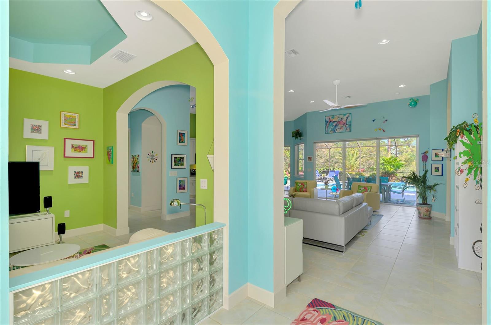 RIVERWOOD - Residential