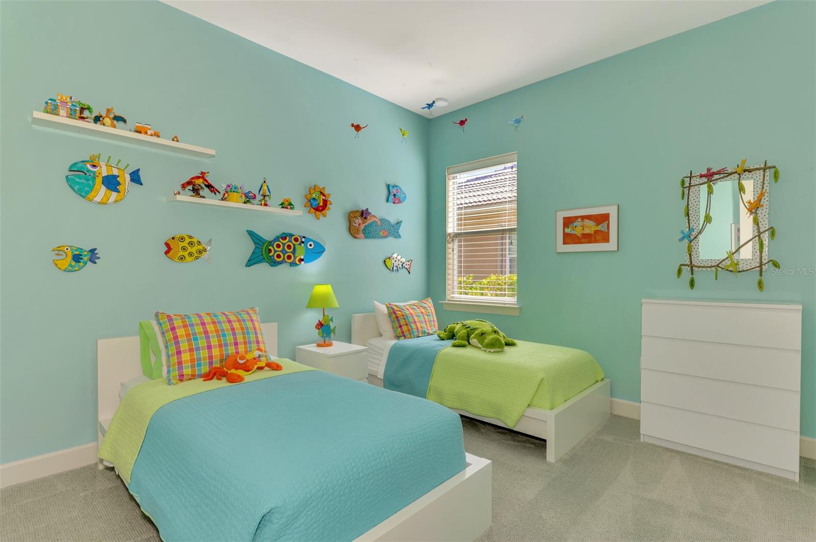 RIVERWOOD - Residential