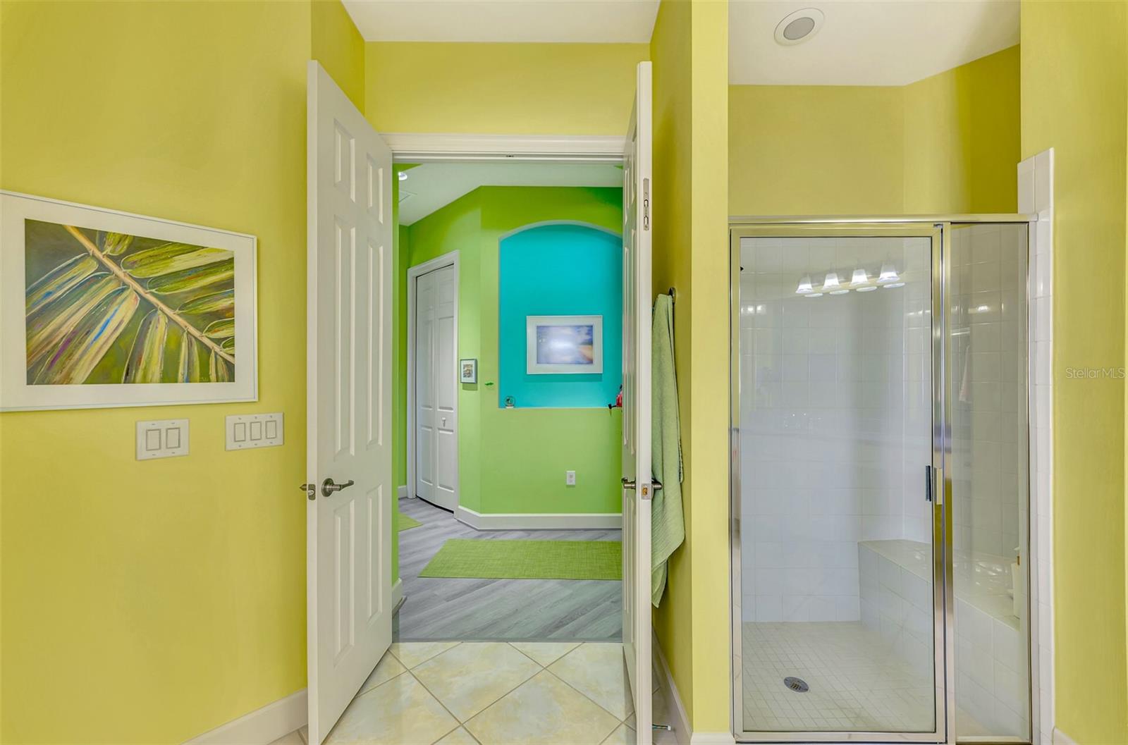 RIVERWOOD - Residential