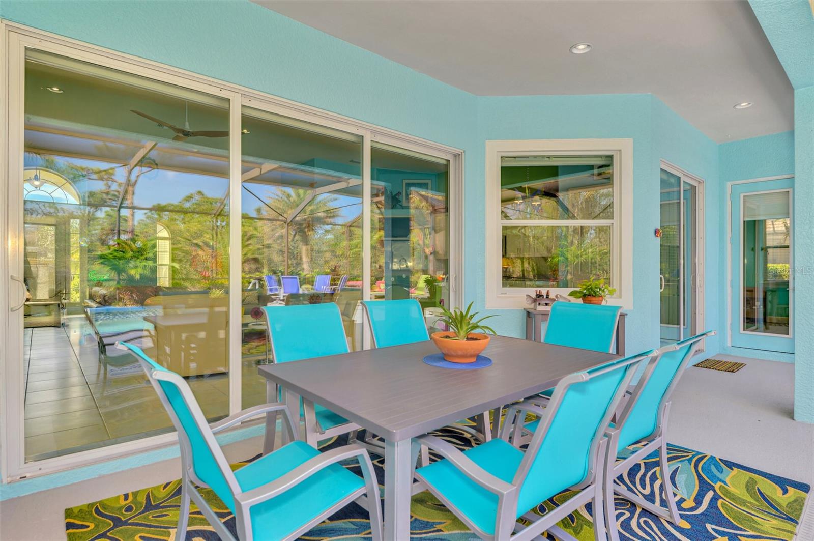 RIVERWOOD - Residential