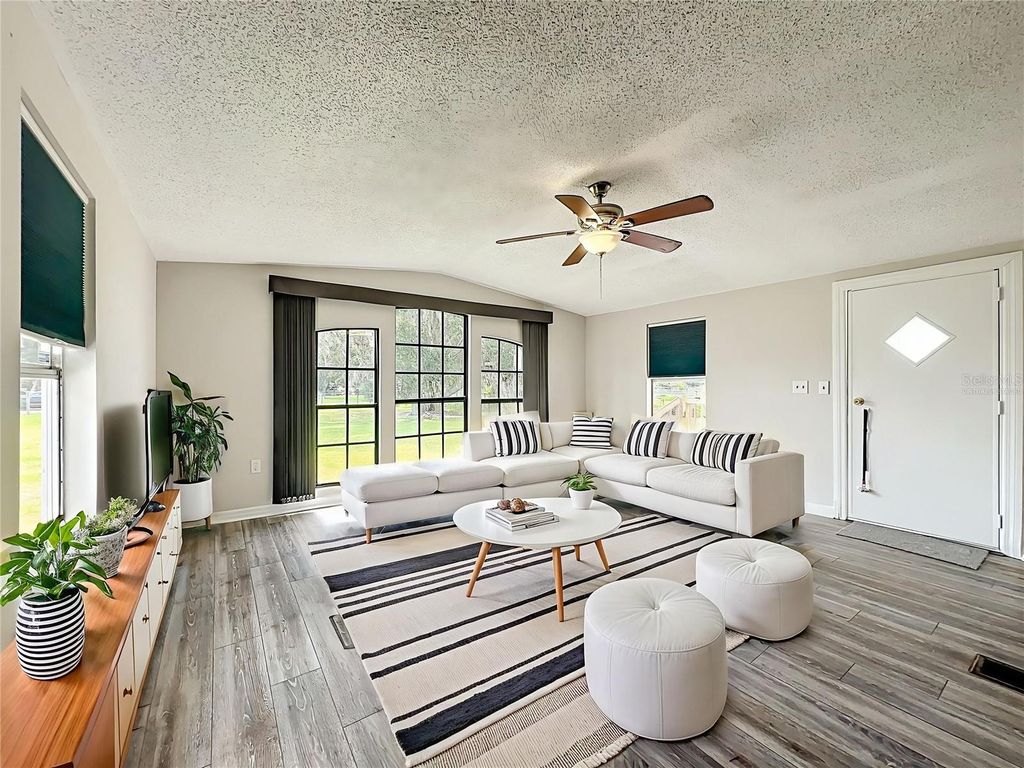 Photo of 5268 Rock Dove Loop, Lakeland, FL 33810 (MLS # L4959069)