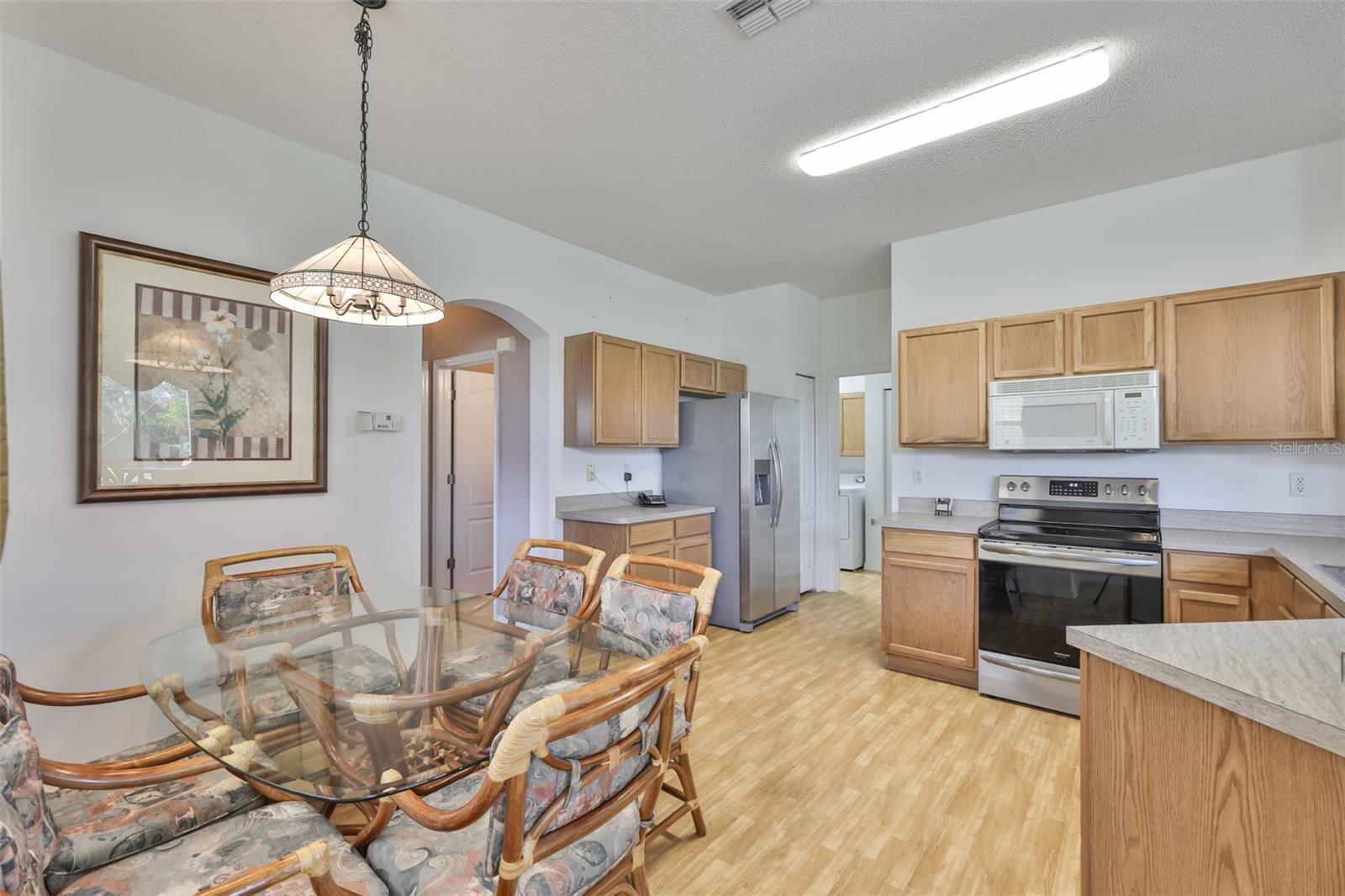 FAIRBOURNE CONDO - Residential