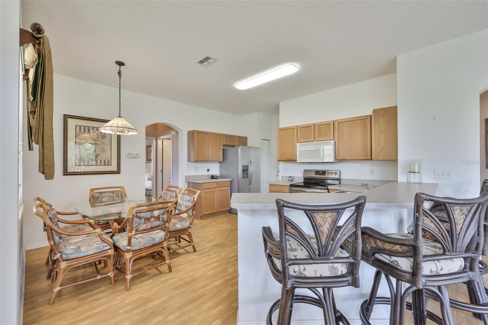 FAIRBOURNE CONDO - Residential